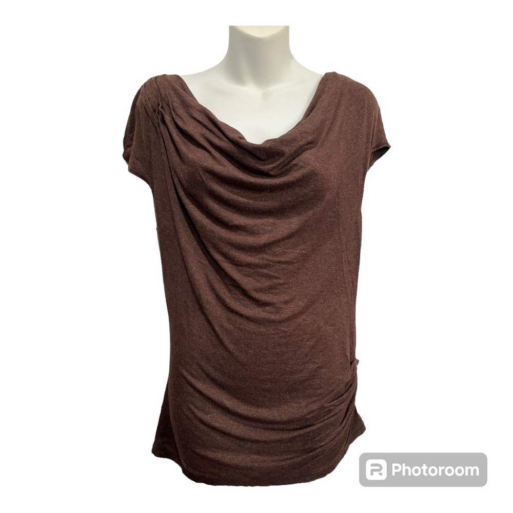 Studio M sleeveless Top Brown size medium